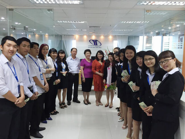 Bài cúng chuyển văn phòng mới