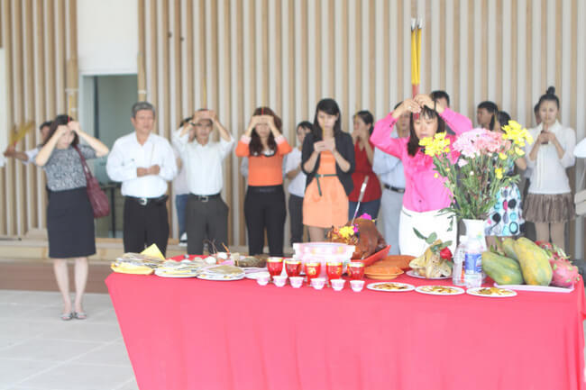 Bài cúng chuyển văn phòng mới